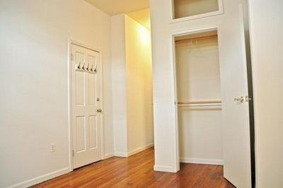 652 Humboldt St - Photo 3 of 4