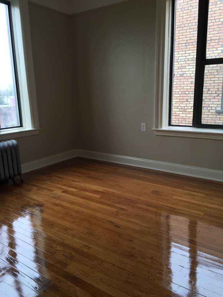 77 Woodruff - Photo 2 of 2