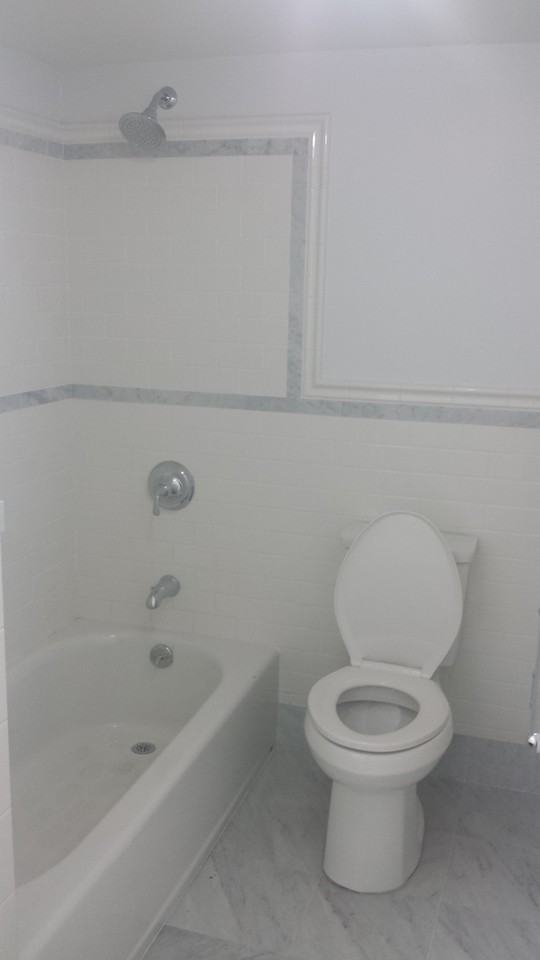 287 E North St - Photo 3 of 4