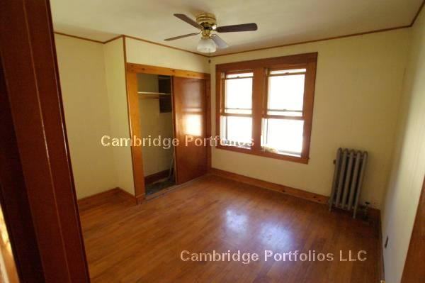 81 Westwood Rd 2 - Photo 2 of 5