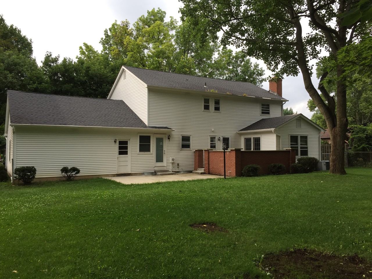 6990 Rieber St - Photo 2 of 6