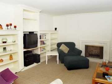 1303 Sutherland Ave - Photo 2 of 5