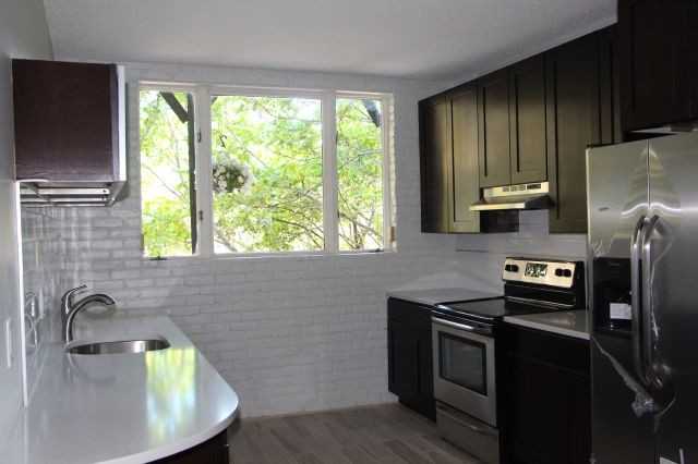 69 Pratt St - Photo 2 of 9