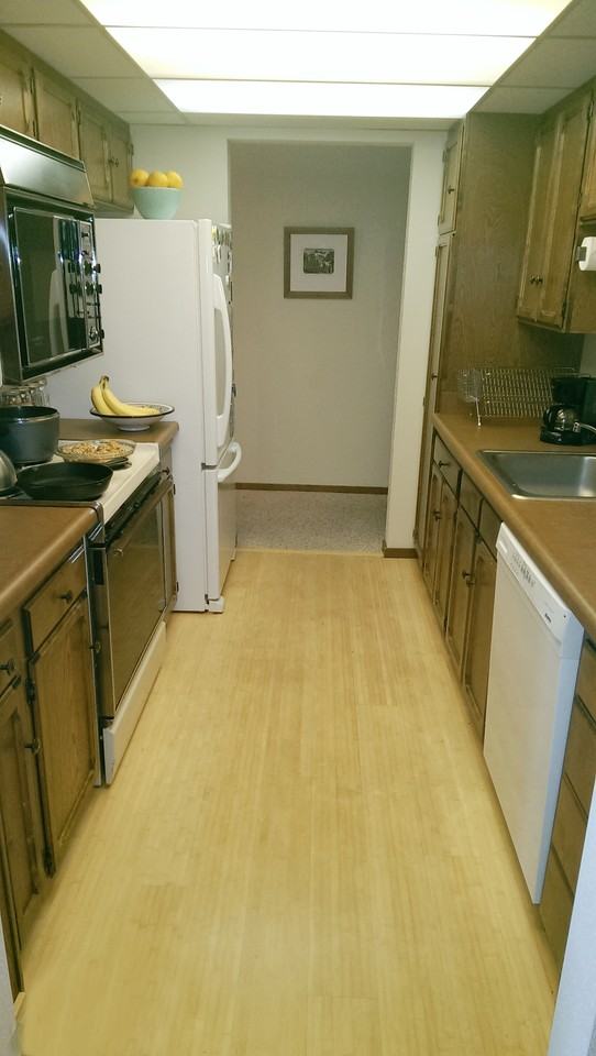 5601 California Ave SW #401 - Photo 3 of 7