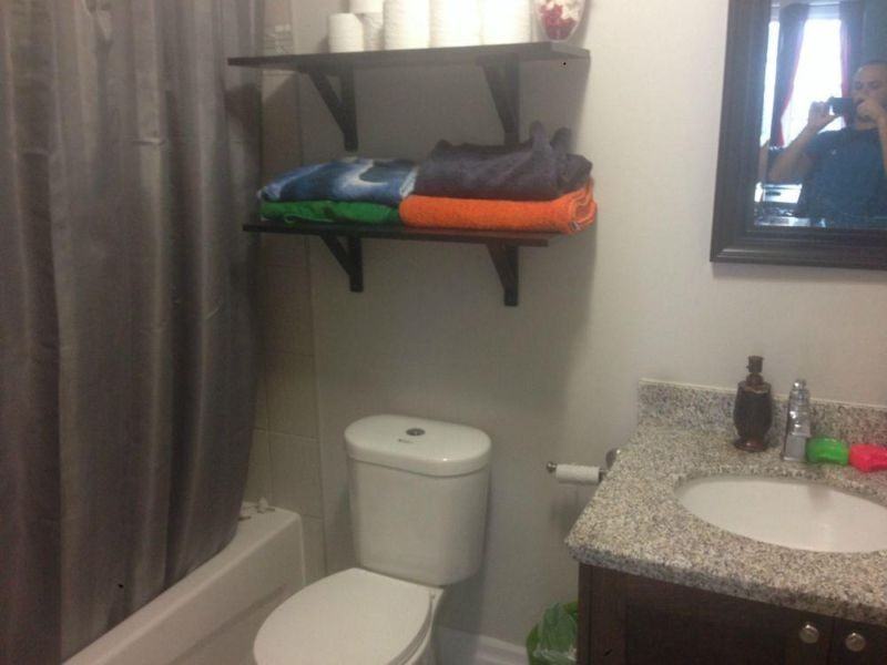 24 John St N - Photo 3 of 4