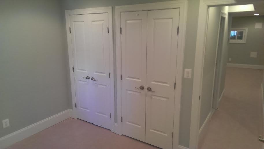 531 NE Irving St - Photo 3 of 5