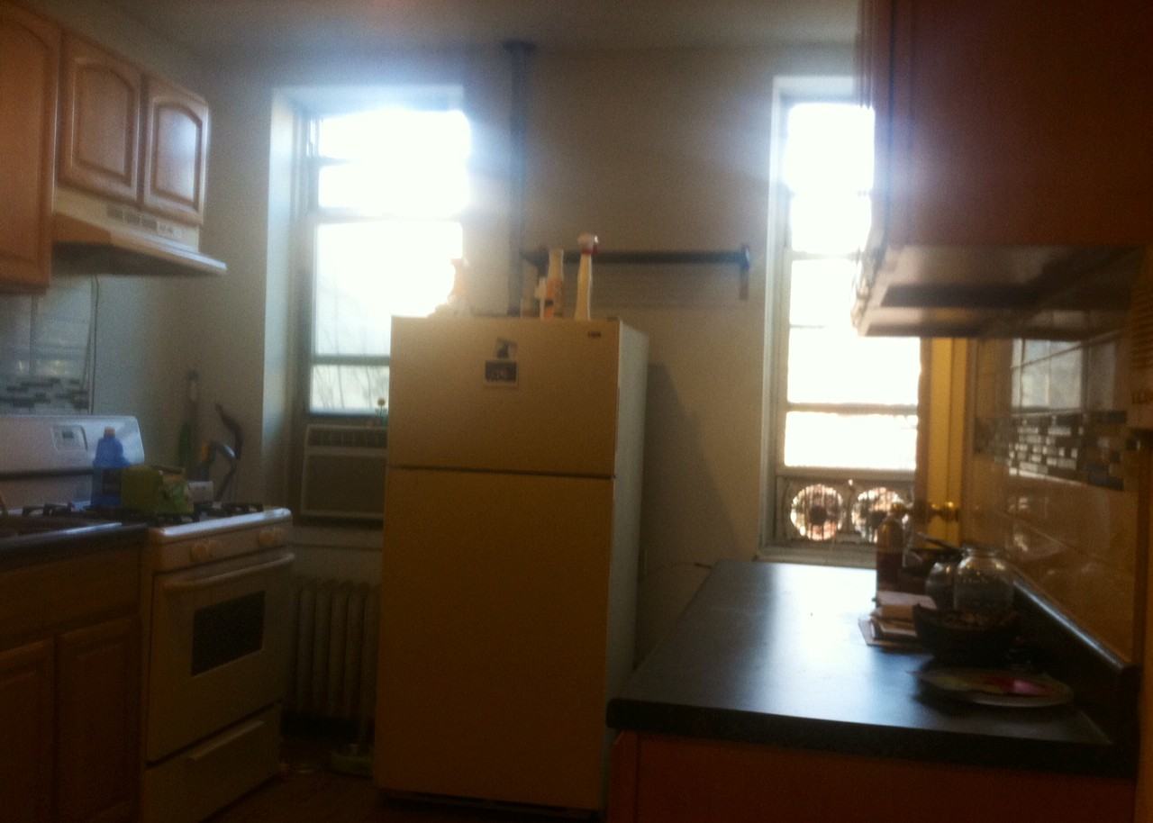 99 Wyckoff Ave - Photo 2 of 5