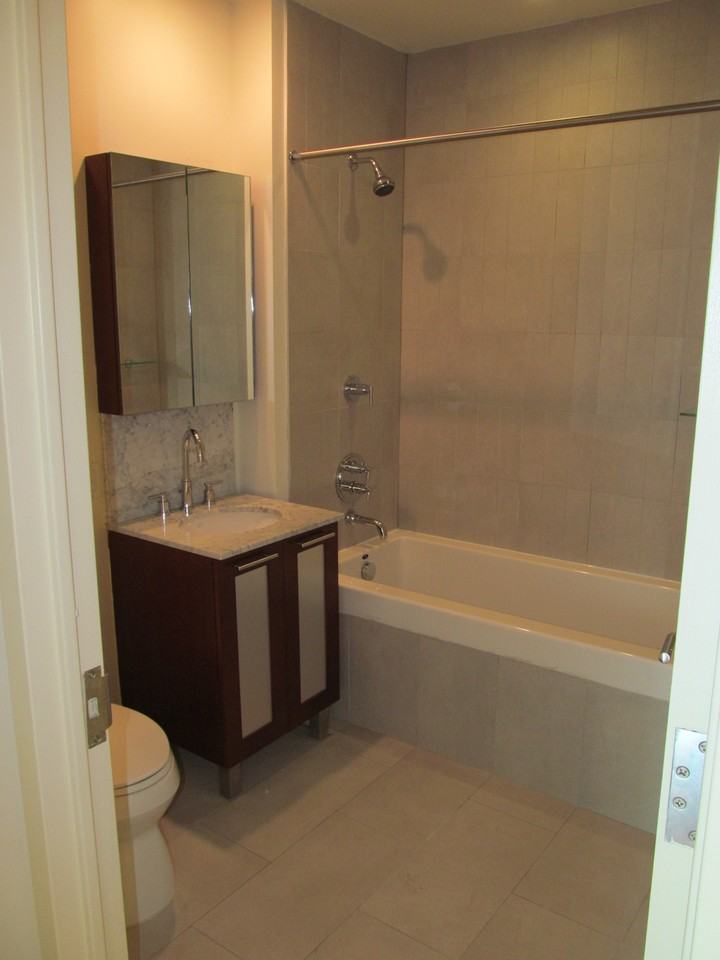 100 Jay St 14J - Photo 2 of 2