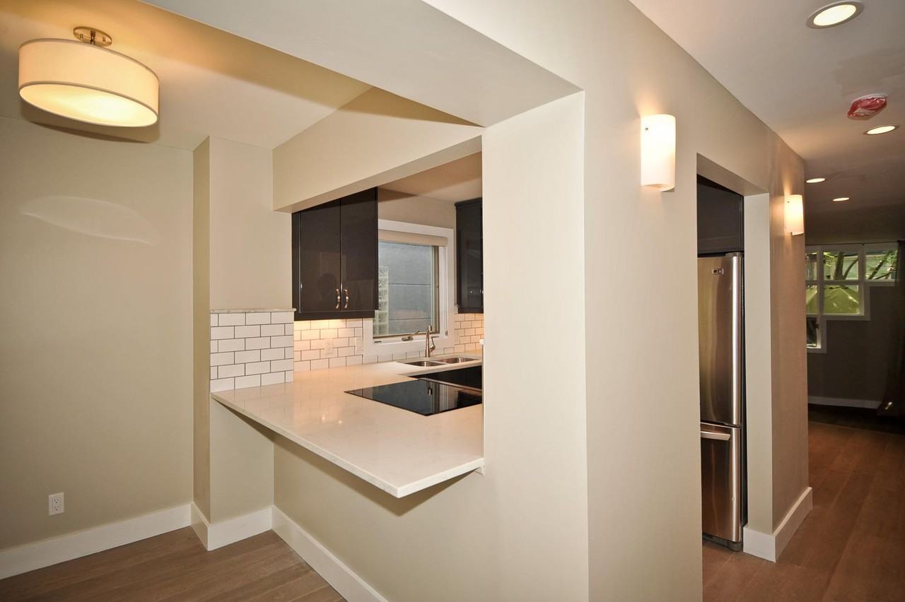 1625 15th Ave SW #103 - Photo 3 of 18