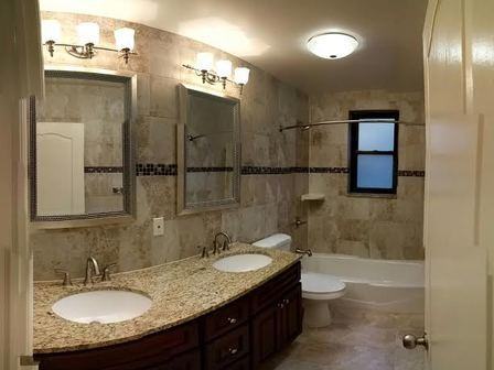 2202 64th St - Photo 2 of 4