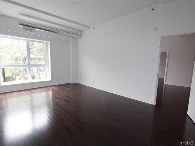 2375 Avenue Ekers - Photo 2 of 7