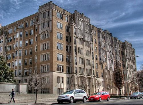 1701 NW 16th St - Photo 2 of 4