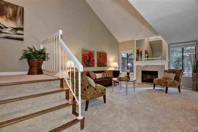 1446 Curtiss Ave - Photo 2 of 6