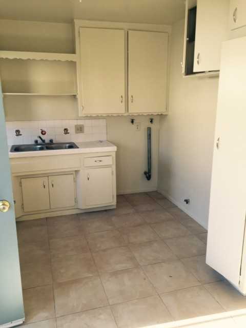 4827 Live Oak St - Photo 2 of 4