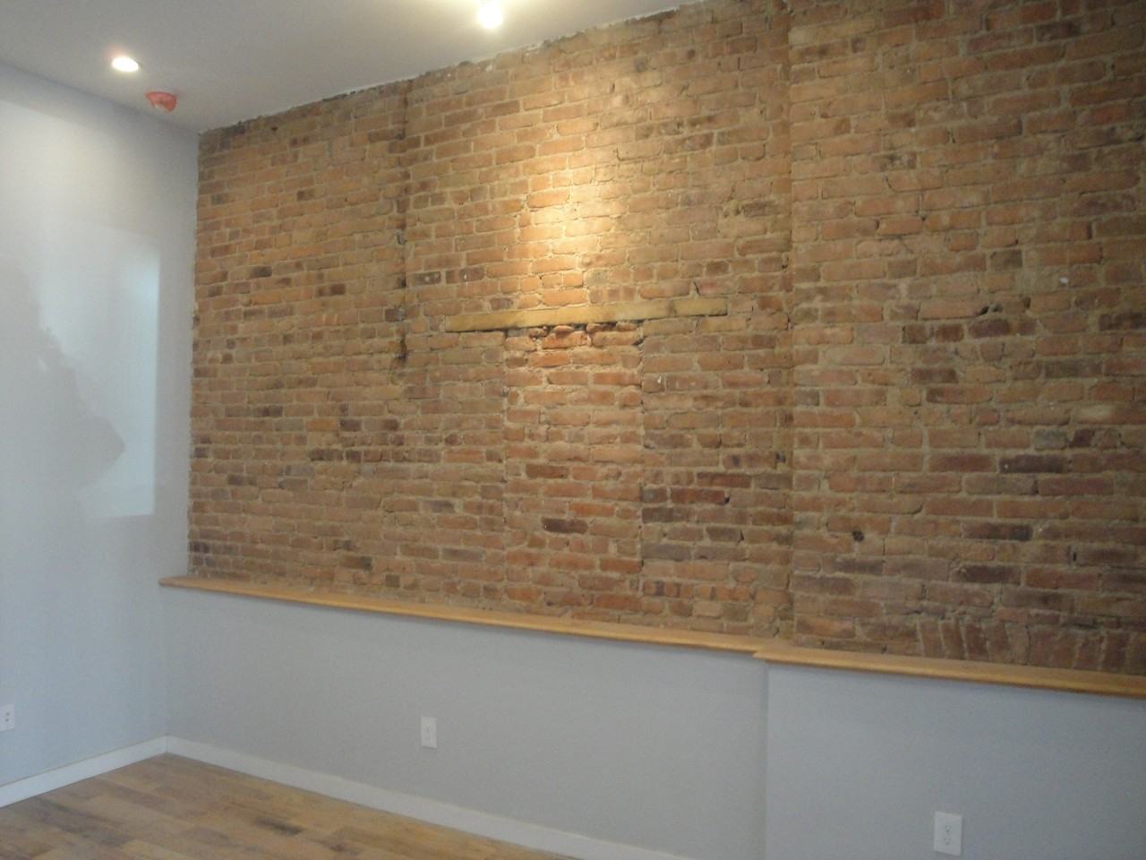 242 Vernon Ave - Photo 2 of 3