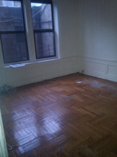 1327 E 19th St #3R - Photo 2 of 6