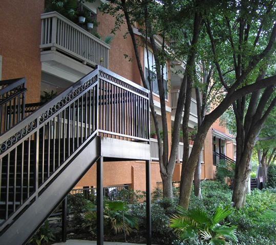 3838 Rawlins Rd #F260 - Photo 2 of 4