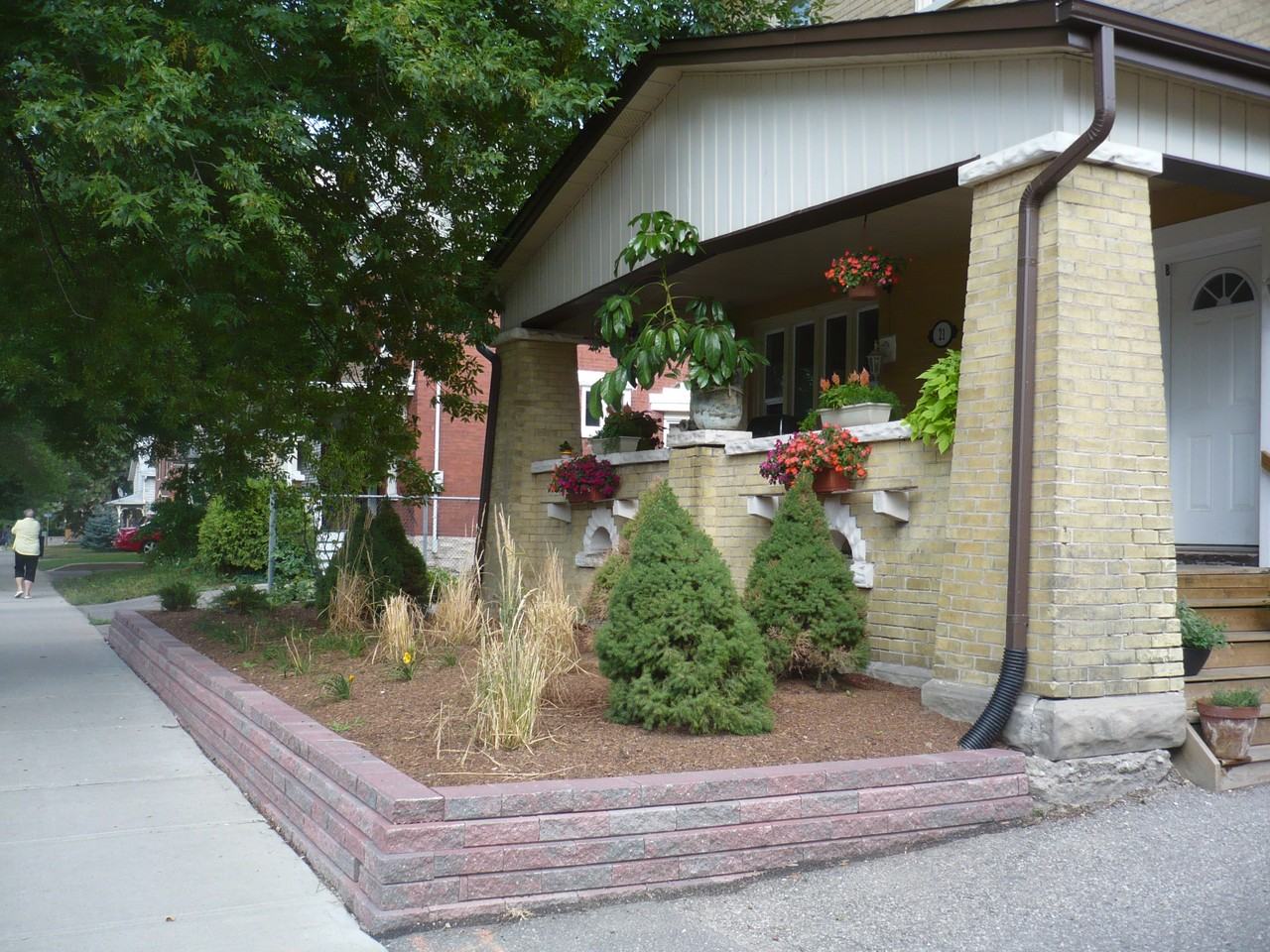 21 Krug St - Photo 2 of 5