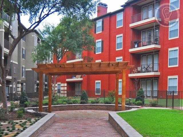 2420 N Washington Ave #J237