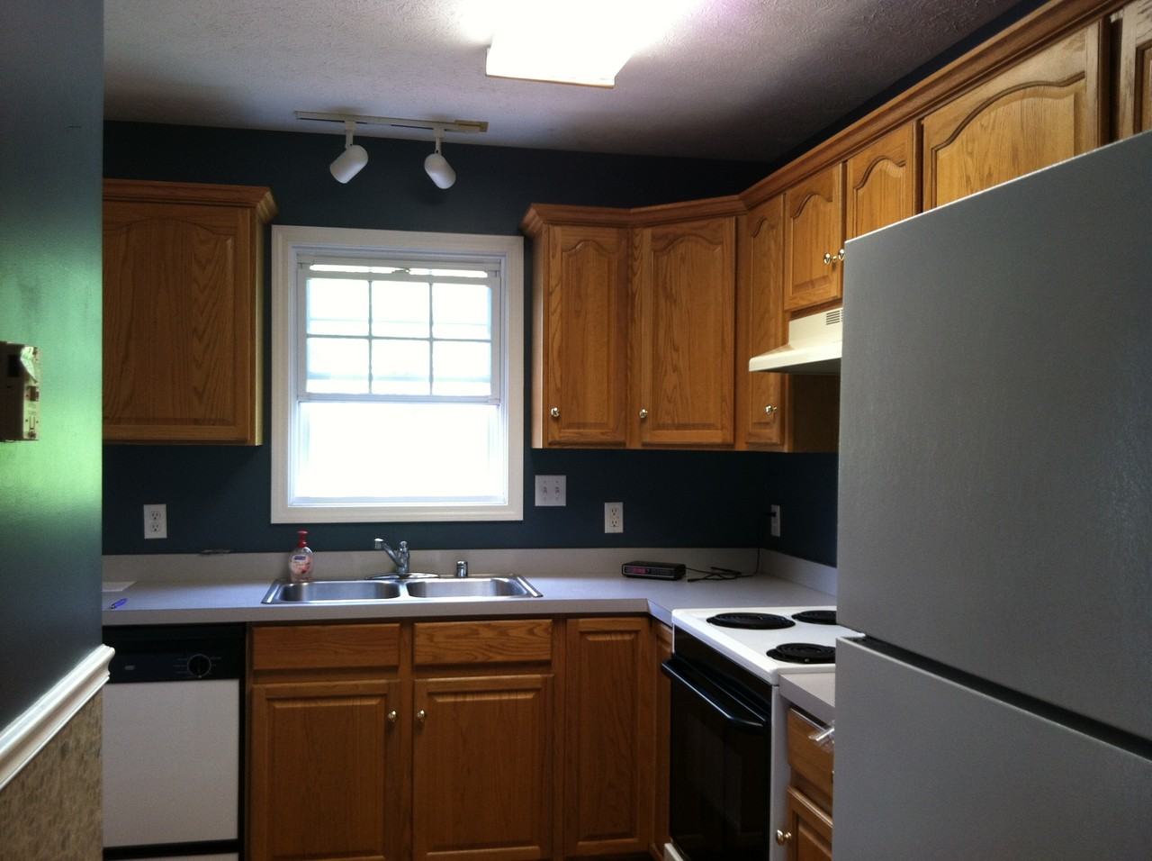 312 Sandstone Dr - Photo 3 of 11