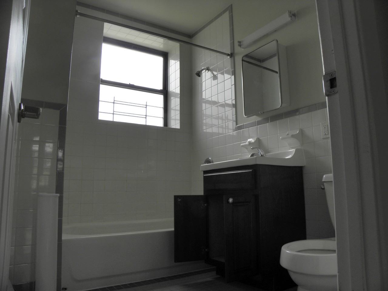 160 Stuyvesant Ave, New York, NY 11221 Studio Apartment for Rent