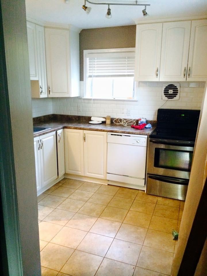 551 Wolffdale Crescent #A - Photo 2 of 7