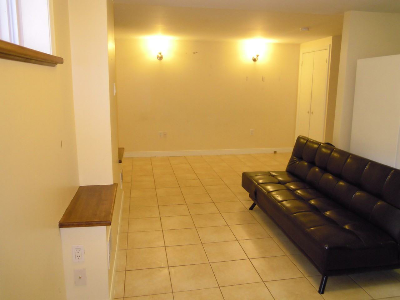 42 Renfrew Ave - Photo 2 of 3