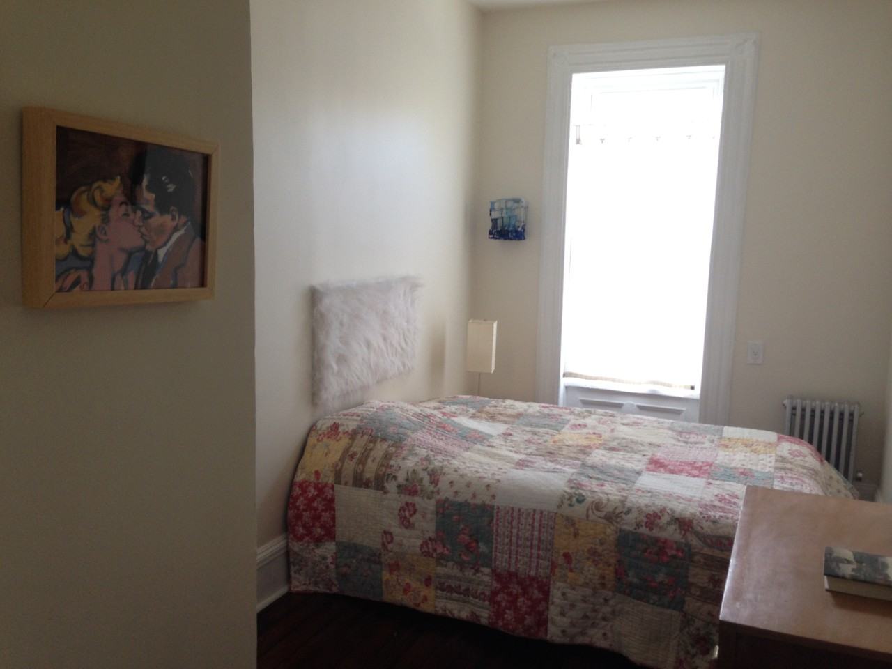 529 Bainbridge St - Photo 3 of 4