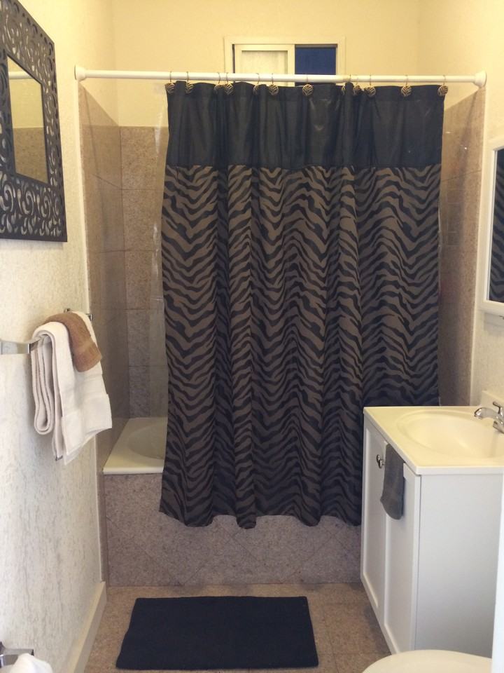 520 Taylor Rd - Photo 2 of 3