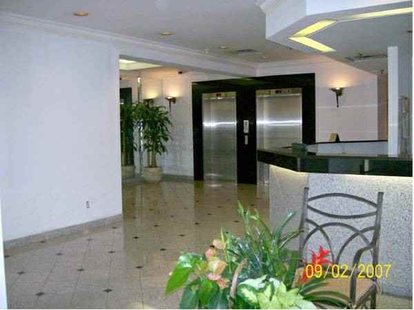 40 Scollard Street - Photo 2