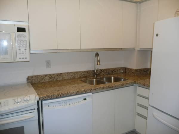 40 Scollard Street - Photo 3