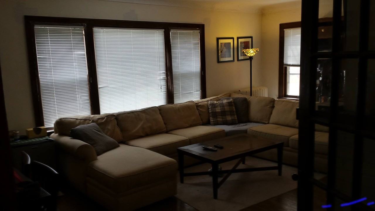 1936 Fremont Ave S - Photo 2 of 5