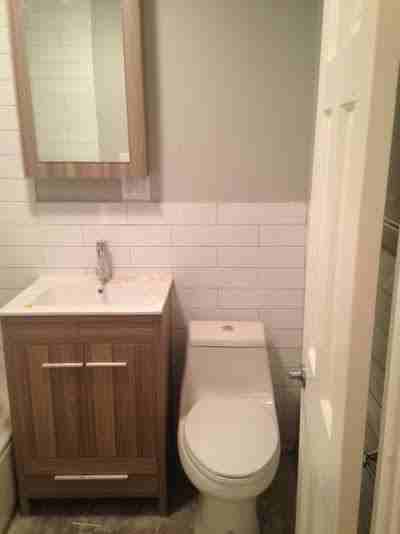 565 Lafayette Ave - Photo 3 of 4