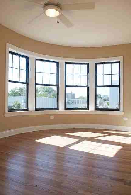 941 Chicago Ave #03G