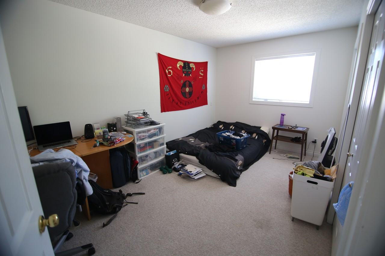 10916 72 Ave NW - Photo 3 of 10