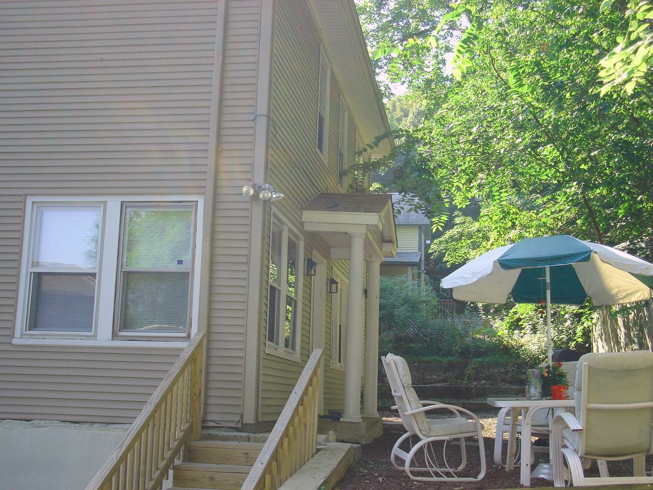 39 Arlington Ave - Photo 2 of 9