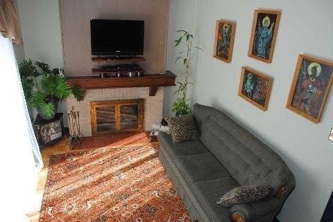 10 Brightway Crescent - Photo 3 of 4