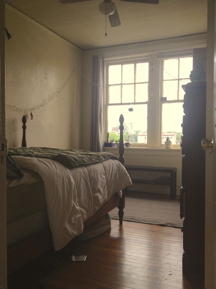 203 N Pine St - Photo 2 of 4