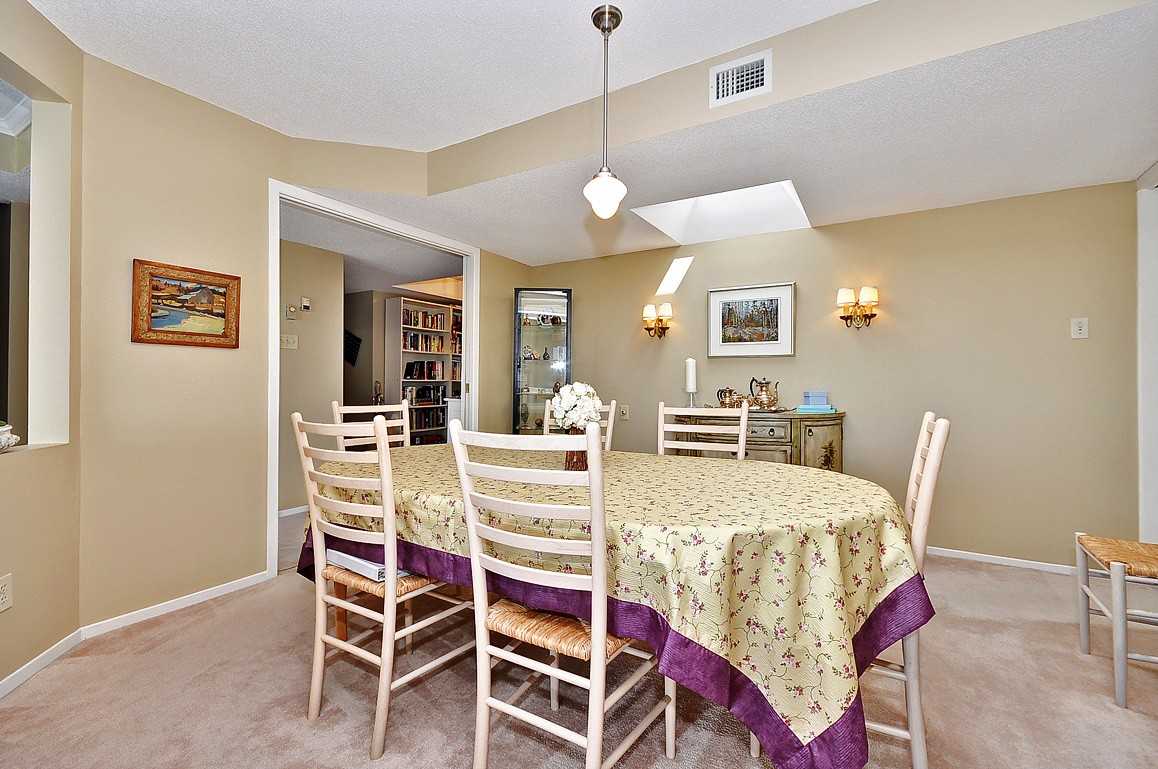 130 Rideau Terrace #12 - Photo 3 of 7