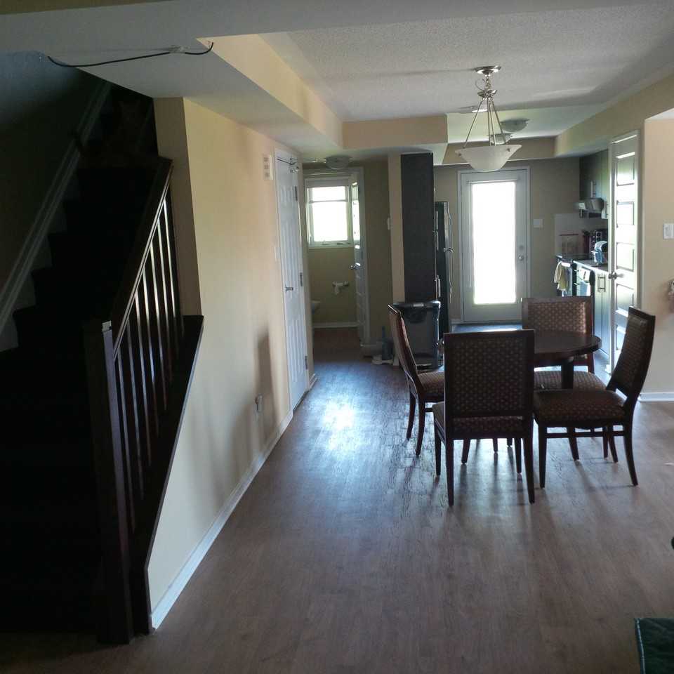 1841 Riverside Dr - Photo 3 of 9