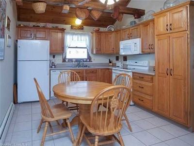 128 Shagbark Rd - Photo 3 of 5