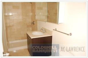 636 E 11th St - Photo 2 of 6