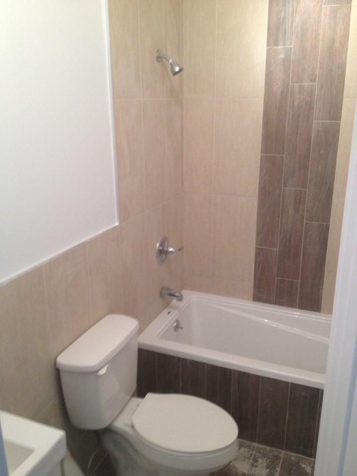 1247 Jefferson Ave - Photo 3 of 5