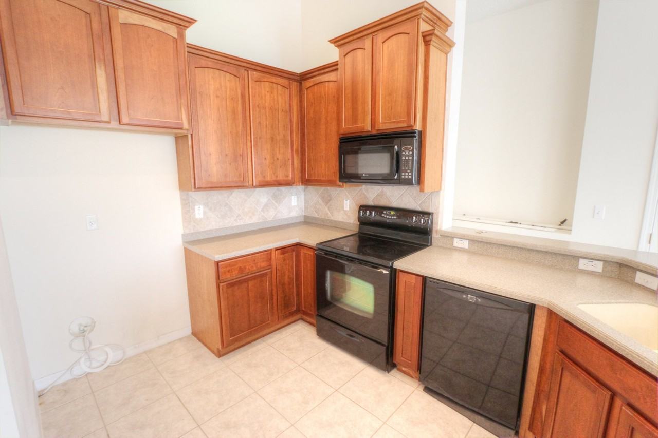 5342 Anhinga Trail - Photo 3 of 11