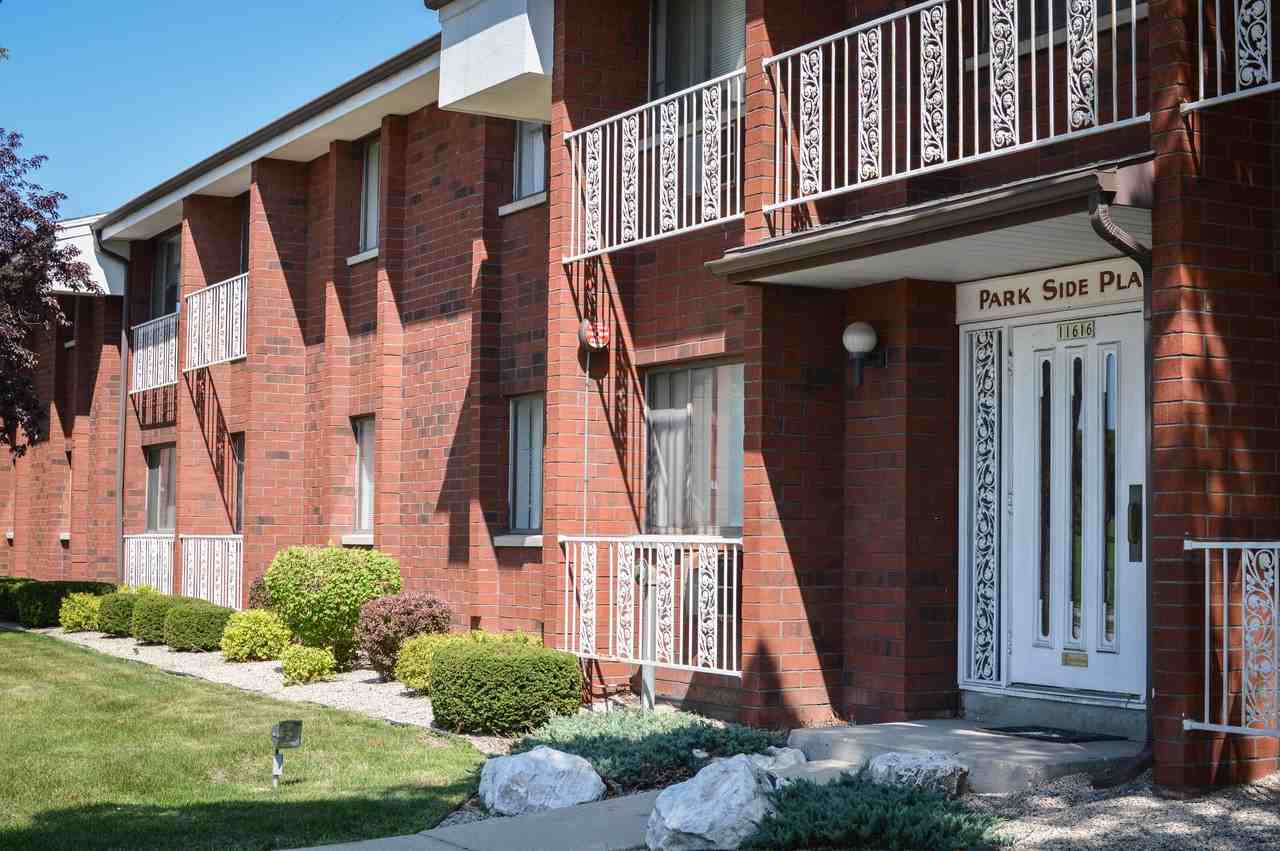 11616 W Greenfield Ave, West Allis, WI 53214 1 Bedroom Apartment for