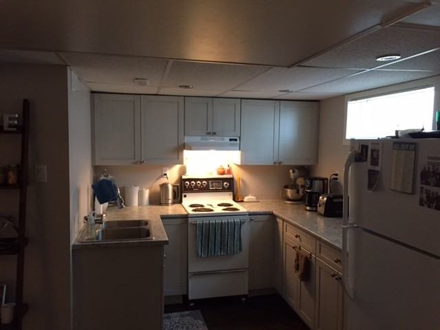 2305 Hanover Ave - Photo 2 of 3