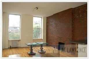 95 Perry St - Photo 3 of 6