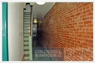 121 Bank St - Photo 3 of 10