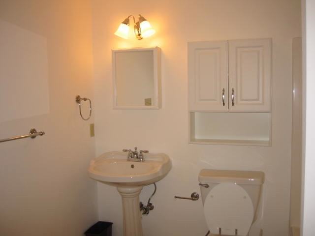 4215 St Ann St - Photo 2 of 3