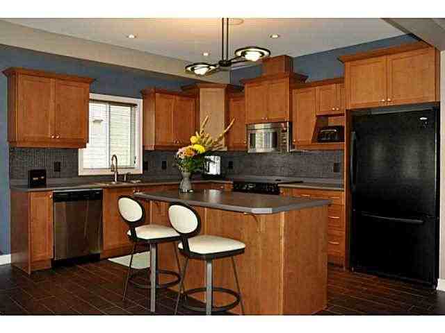 211 Chambers Dr #211 - Photo 2 of 9